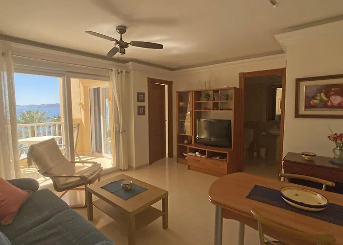 Spanish Connection - Gemelas De Frente Marino *